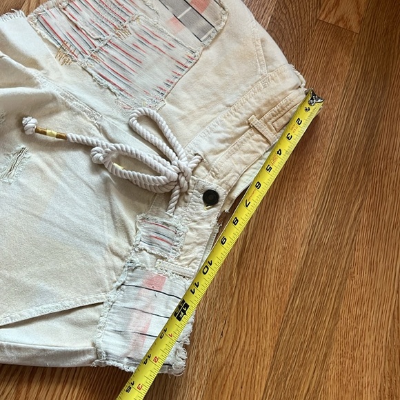 Free People Patchwork Distressed Cotton/Linen Drawstring Shorts Size 2 NWT - Picture 5 of 11